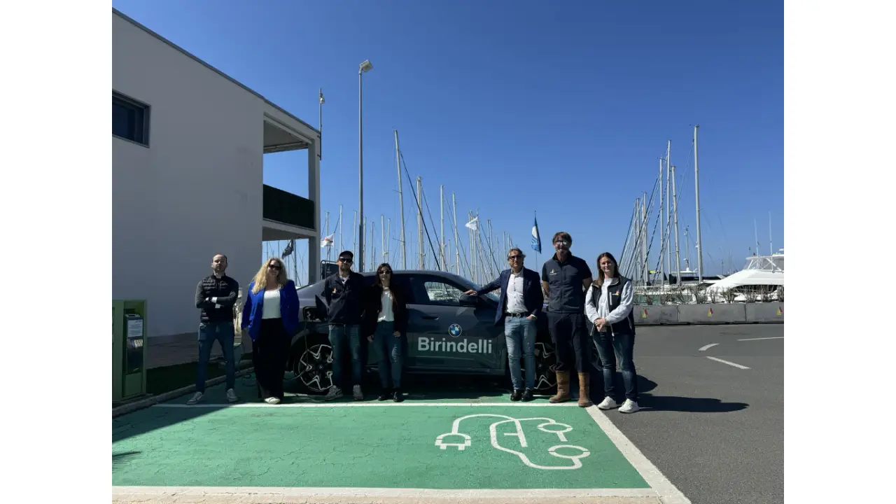INAUGURAZIONE COLONNINA ELETTRICA 