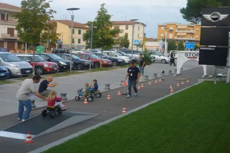 BMW KIDS TOUR