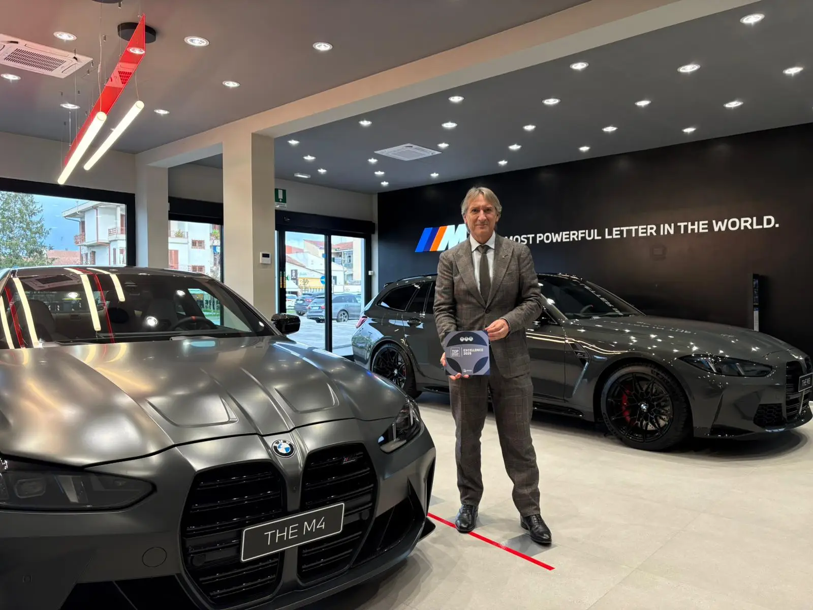 Premio “Top Dealer Network Excellence”