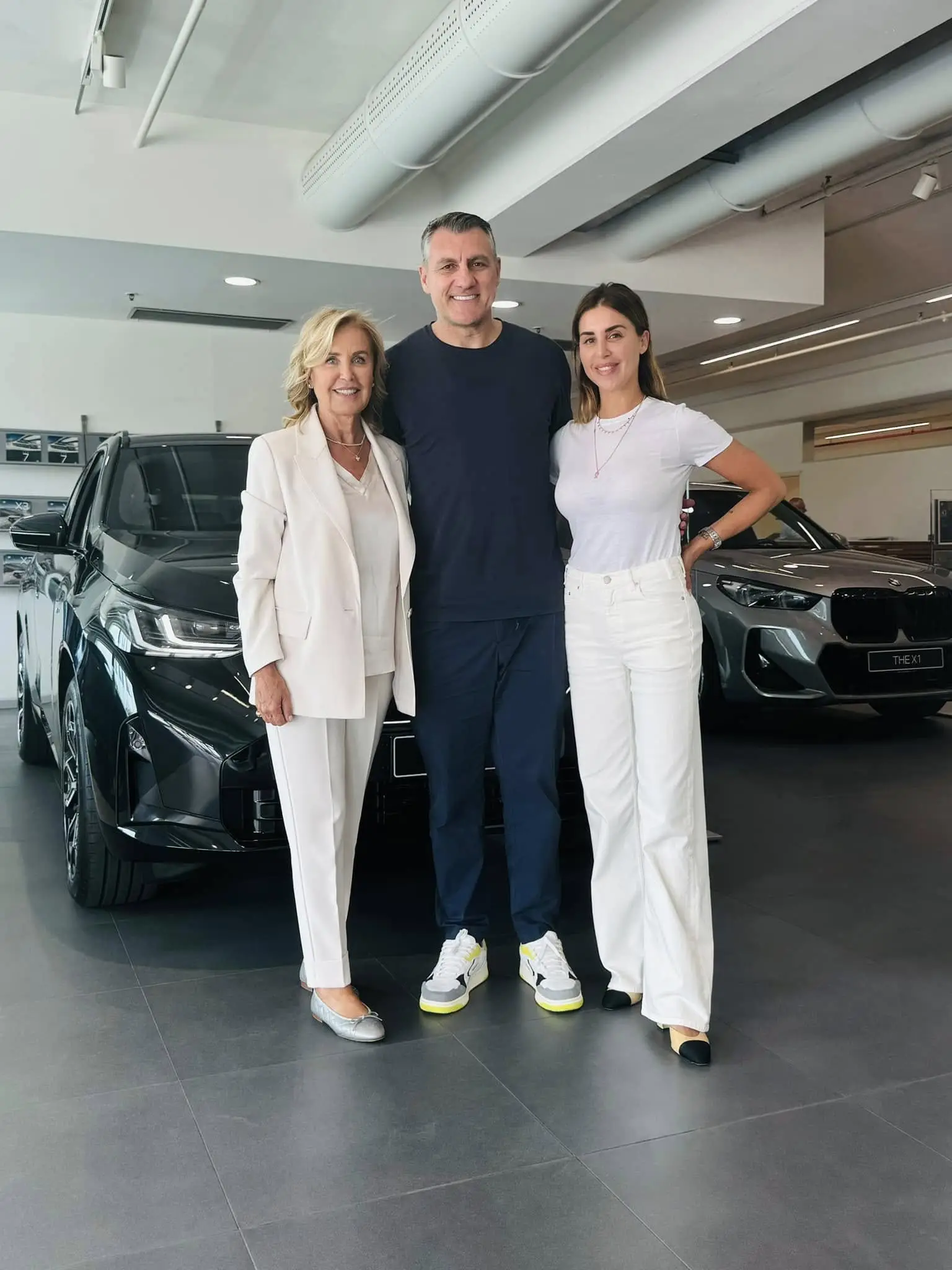 CONSEGNA BMW A CHRISTIAN VIERI 