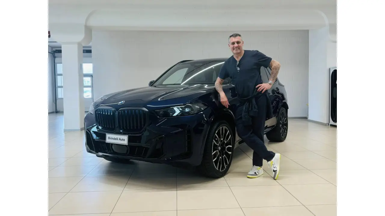 CONSEGNA BMW A CHRISTIAN VIERI 