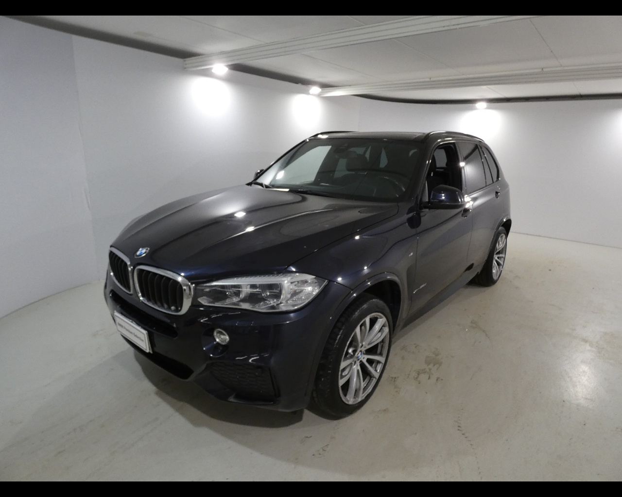 BMW X5         (F15/85) - X5 xDrive25d Business